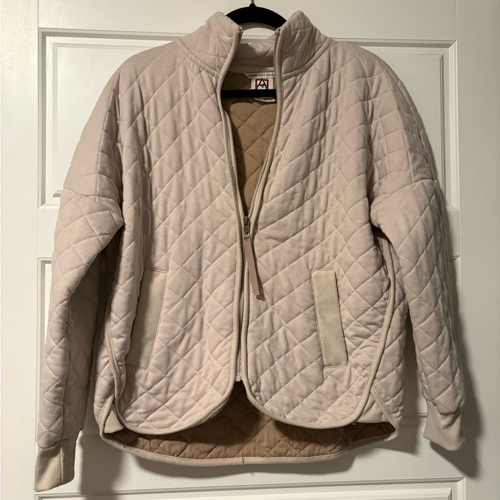 Avalanche Women's Quilted Puffer Jacket - Cream